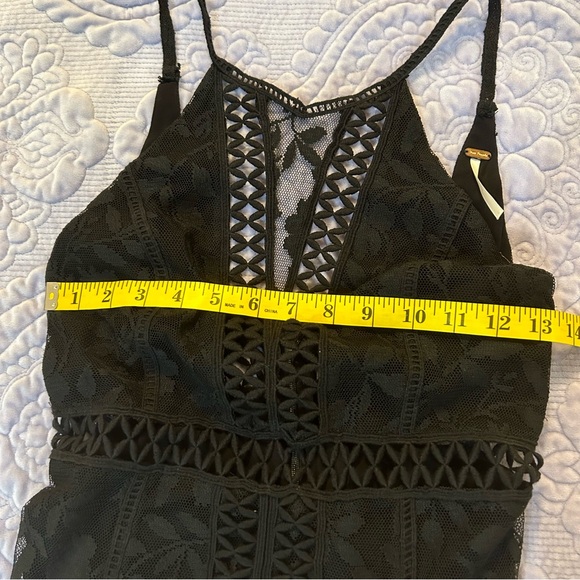 Free People laced long black dress. Size 2 - Picture 3 of 7